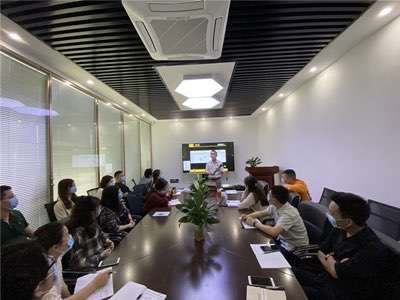  未來可期，讓我們攜手一起努力！