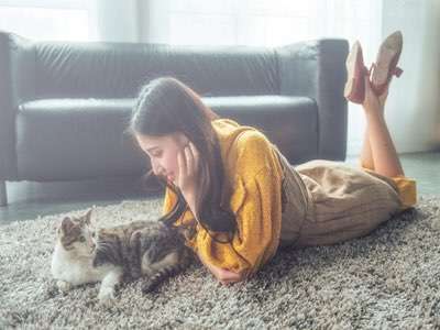 飯后閑逛給寵物戴上智能項圈，不再擔心它會走丟